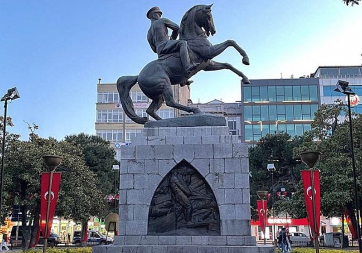 Ulusal Kurtuluş Meşalesi 103 Yıldır Yanıyor