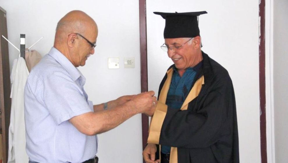 Üniversite Öğrenimini 47 Yıl Sonra Tamamladı