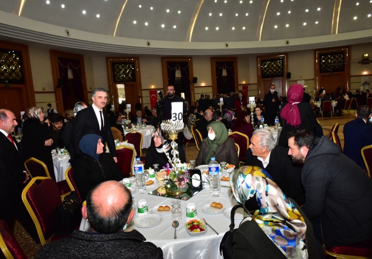 Vali Baruş ve Eşi Nagihan Baruş Şehit ve Gazi Aileleri ile Bir Araya Geldi