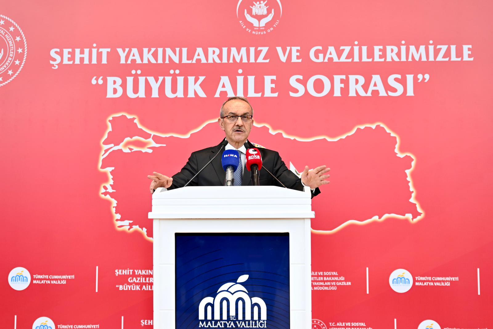 Vali Seddar Yavuz Şehit Yakınları ve Gazilerle İftar Sofrasında Buluştu
