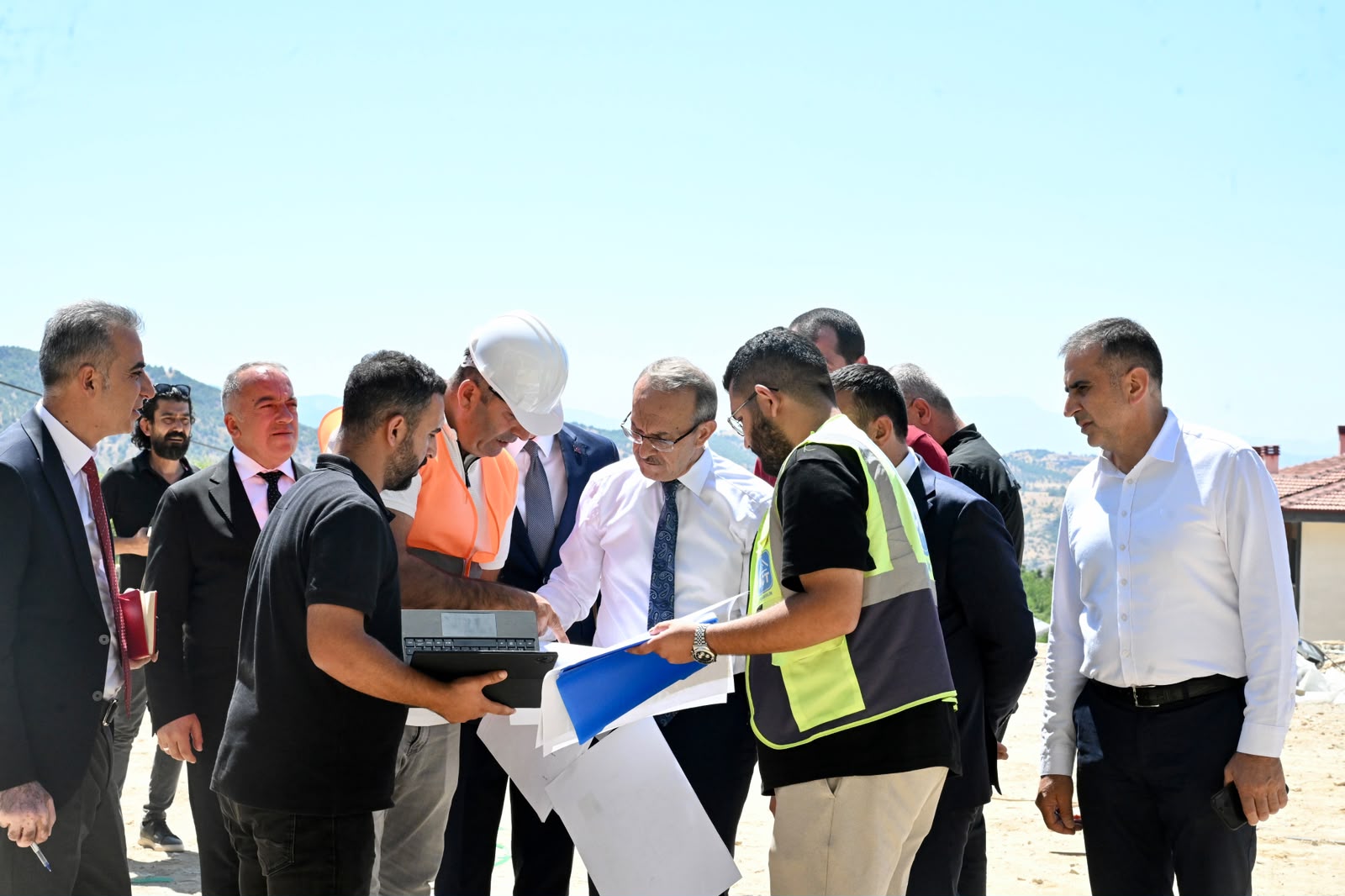 Vali Yavuz, Pütürge İlçesinde Bir Dizi İncelemelerde Bulundu