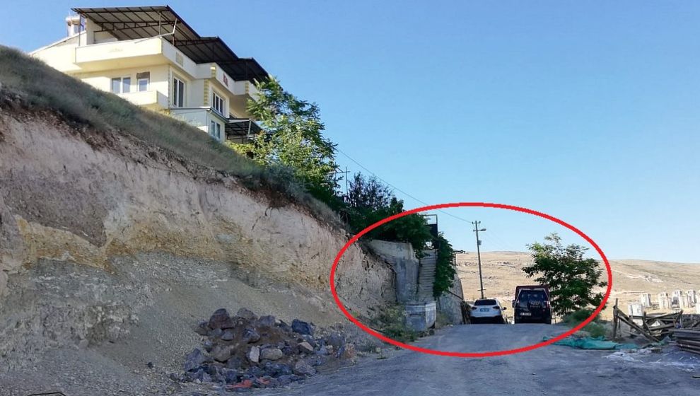 Villa Bölgesinde 'Seyredilen' Yol İşgali