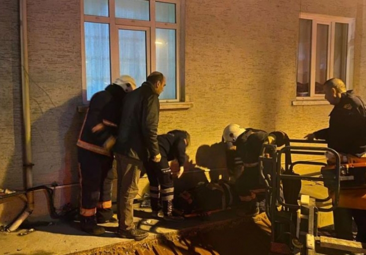 Yangından Kaçmak İsterken Kriz Geçirdi