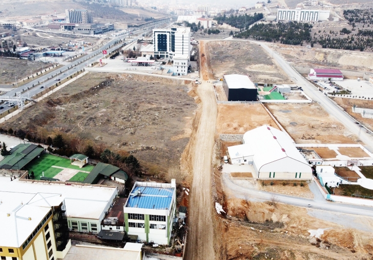 YENİ İMAR YOLLARIYLA BATTALGAZİ HER GEÇEN GÜN DAHA DA GÜZELLEŞİYOR