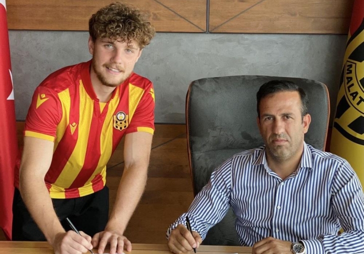 Yeni Malatyaspor, Arda Hilmi Şengül ile 3 yıllık sözleşme imzaladı