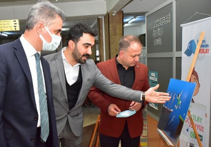 Yeşilay, Malatya Adliyesi'nde Stand Açtı