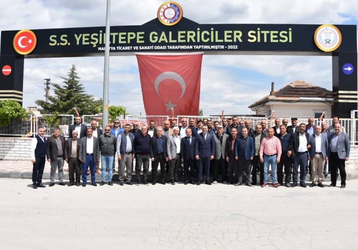 Yeşiltepe Galericiler Sitesi Kooperatifinden teşekkür plaketi