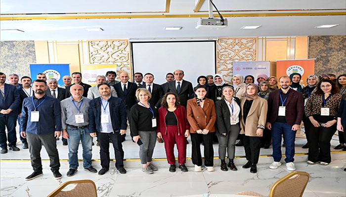 Yeşilyurt Belediyesi, Türkiye’de İlk Kez ‘Aile Mentörlüğü’ Projesini Hayata Geçirdi