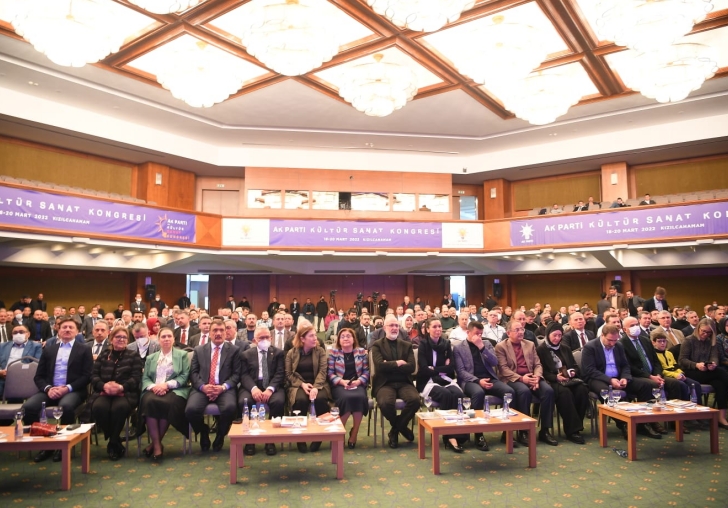 YILIN EN İYİ ULUSLARARASI KÜLTÜR ETKİNLİK ÖDÜLÜ MALATYA 10. ULUSLARARASI FİLM FESTİVALİNİN OLDU