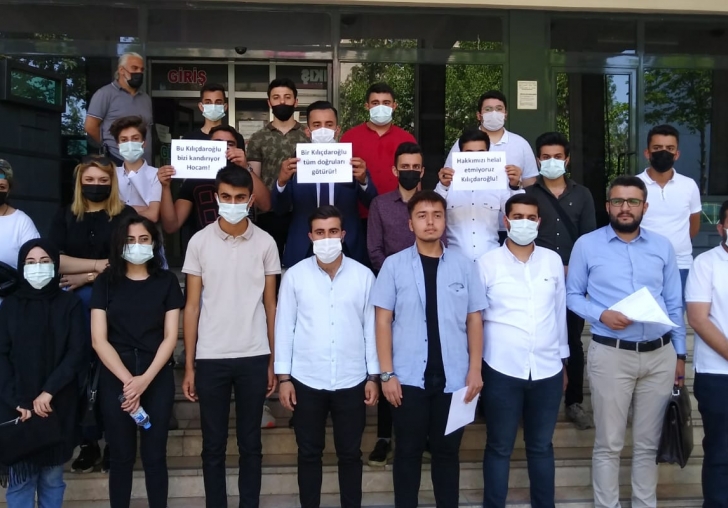 YKSye giren öğrencilerden Kılıçdaroğluna 1 TLlik tazminat davası