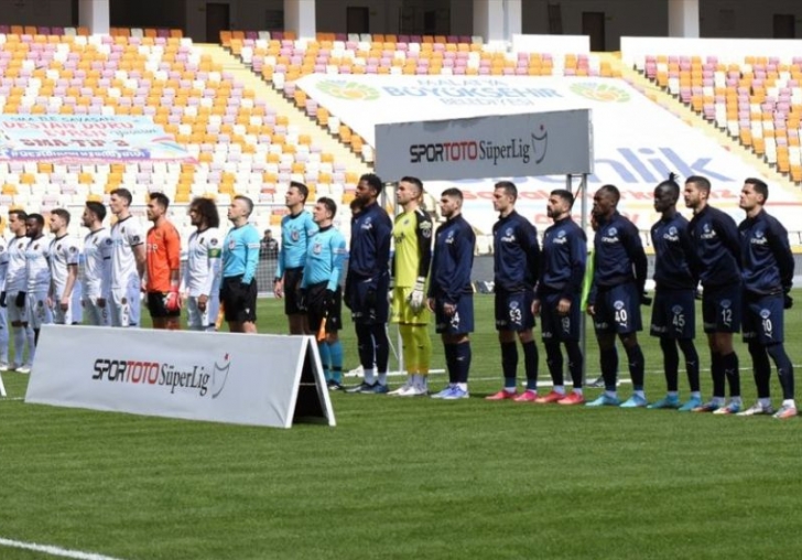 YMS'nin Bir Üstteki Takımla Puan Farkı 6 Oldu