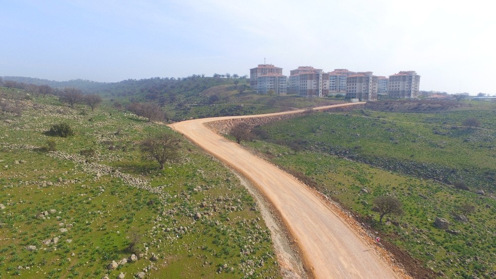 Yunusemre´den Manisa CBÜ TOKİ konutlarına yol
