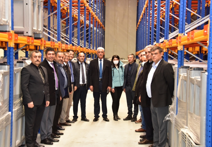 ZİRAAT ODA BAŞKANLARI BÜYÜKŞEHİR BELEDİYESİ HİZMET VE YATIRIMLARINI GEZDİ